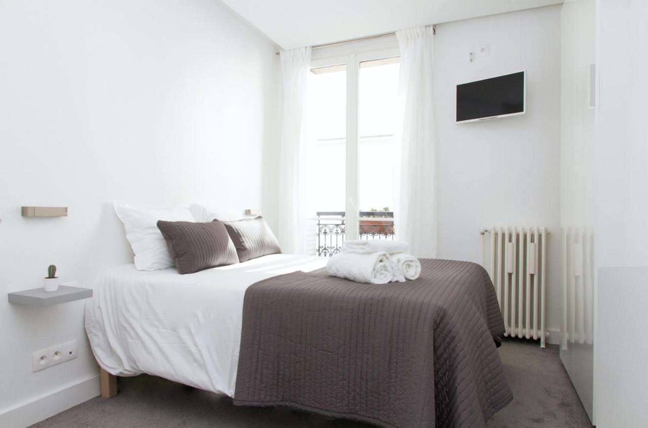 פריז Rue Saint Honore - Louvre City Apartment מראה חיצוני תמונה