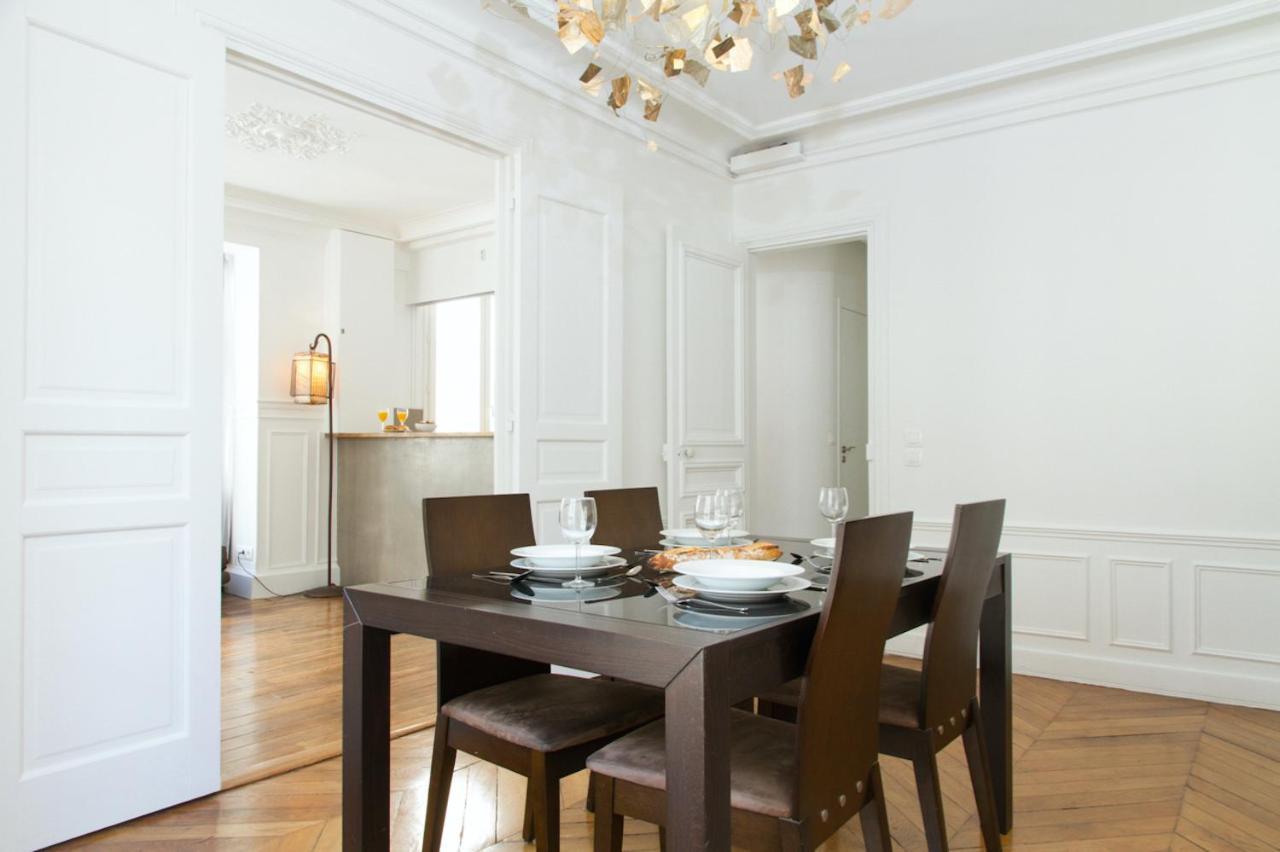 פריז Rue Saint Honore - Louvre City Apartment מראה חיצוני תמונה
